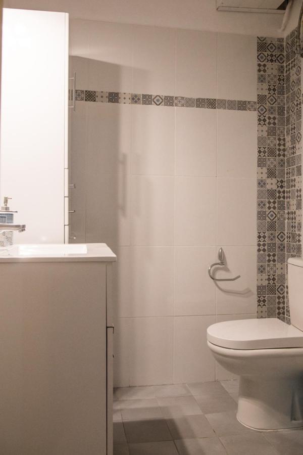 Grey Theros Apartments ปาลาเรีย ดิโอนิซีอู ภายนอก รูปภาพ