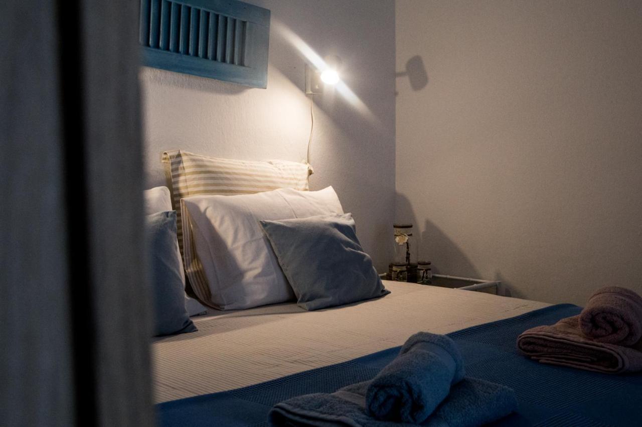 Grey Theros Apartments ปาลาเรีย ดิโอนิซีอู ภายนอก รูปภาพ
