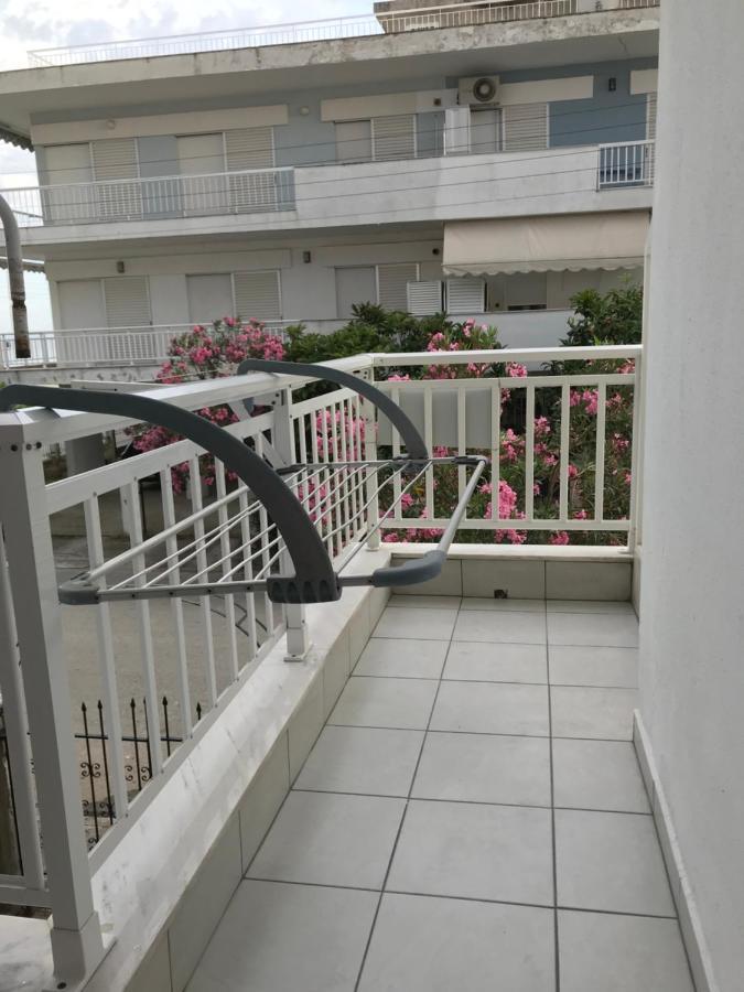 Grey Theros Apartments ปาลาเรีย ดิโอนิซีอู ภายนอก รูปภาพ